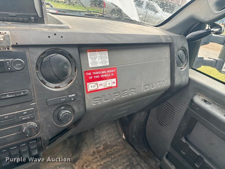 image for item DX1073 2012 Ford F550 Super Duty XL bucket truck