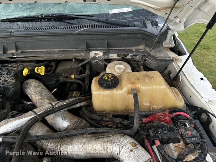 image for item DX1073 2012 Ford F550 Super Duty XL bucket truck