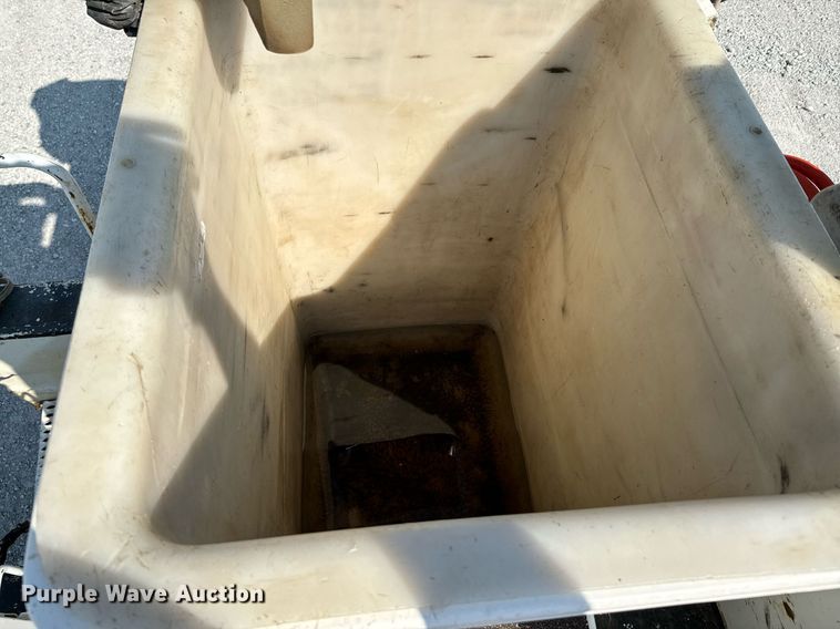 image for item DX1102 2017 Ford F550 Super Duty XL bucket truck