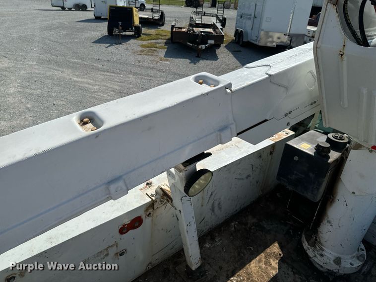 image for item DX1102 2017 Ford F550 Super Duty XL bucket truck