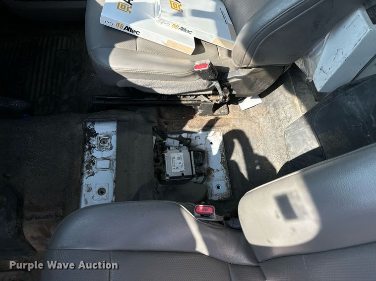 image for item DX1102 2017 Ford F550 Super Duty XL bucket truck