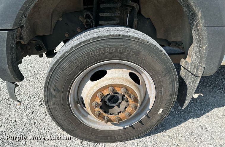 image for item DX1102 2017 Ford F550 Super Duty XL bucket truck