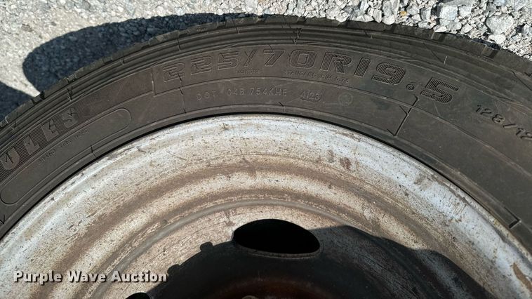 image for item DX1102 2017 Ford F550 Super Duty XL bucket truck