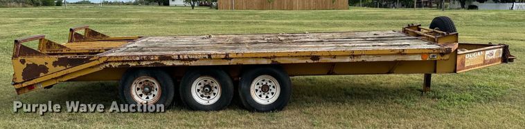 image for item DX3565 1982 Dugan equipment trailer