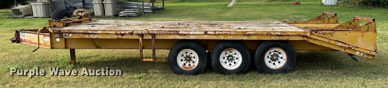 image for item DX3565 1982 Dugan equipment trailer