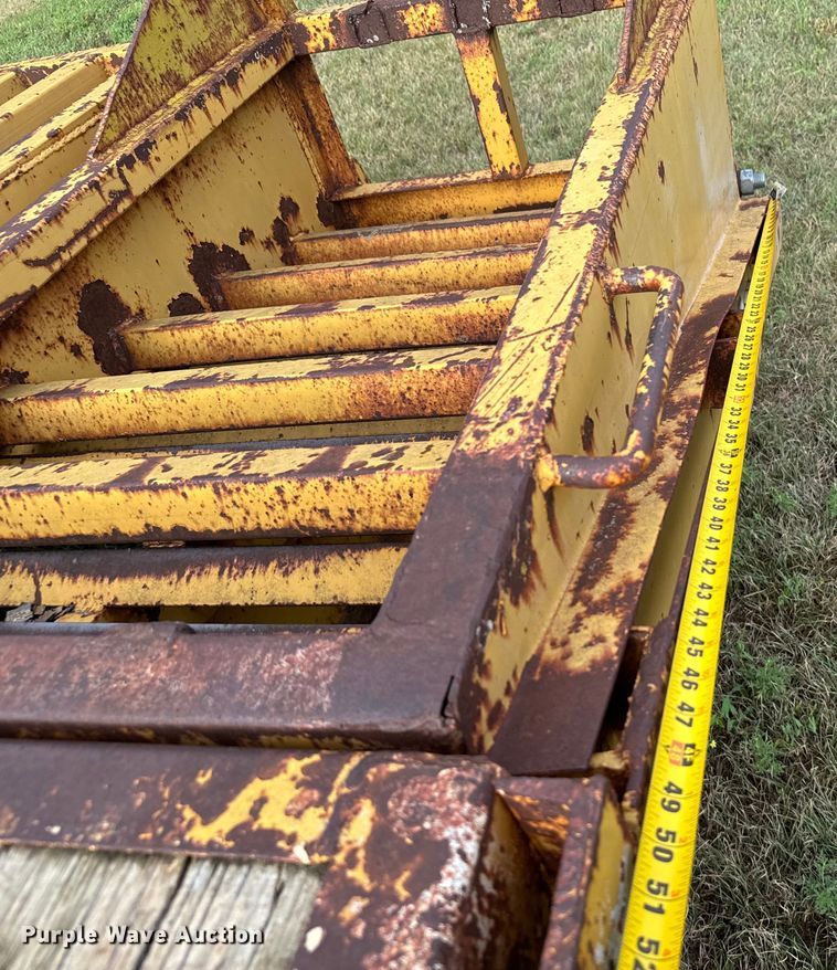 image for item DX3565 1982 Dugan equipment trailer