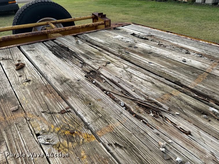 image for item DX3565 1982 Dugan equipment trailer