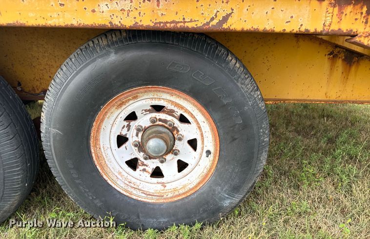image for item DX3565 1982 Dugan equipment trailer