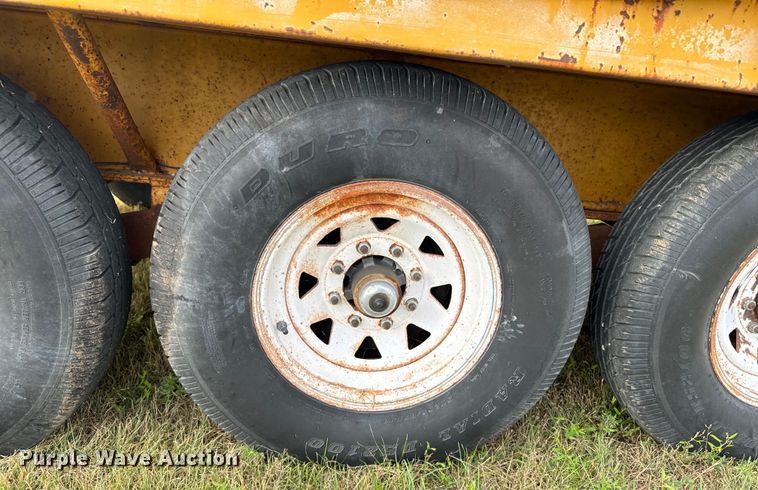 image for item DX3565 1982 Dugan equipment trailer