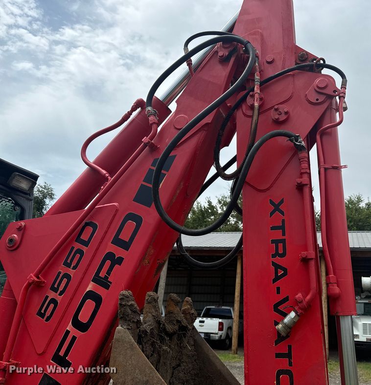 image for item EE7492 1996 Ford 555D backhoe