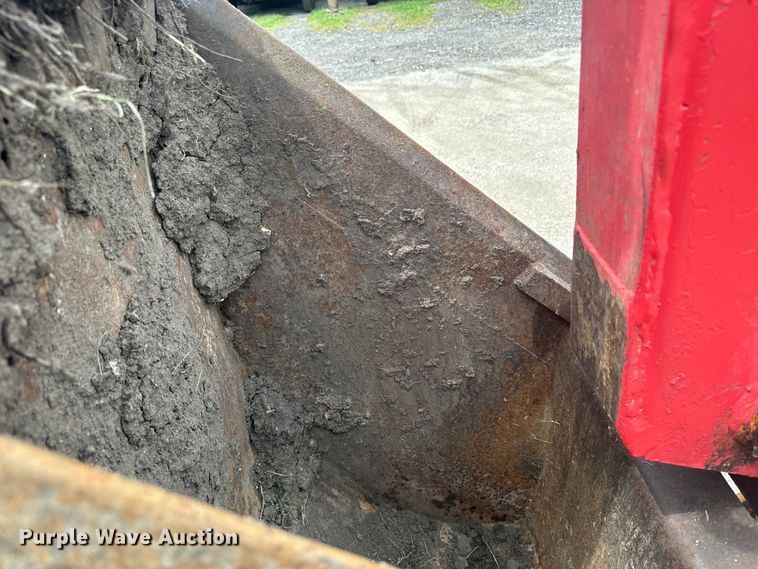 image for item EE7492 1996 Ford 555D backhoe