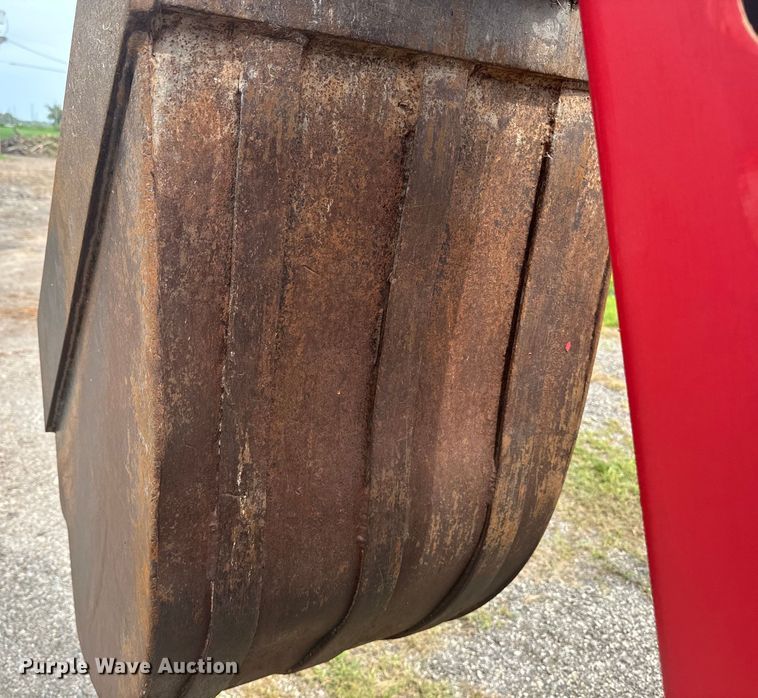 image for item EE7492 1996 Ford 555D backhoe