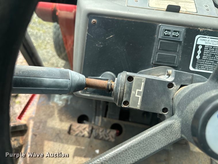 image for item EE7492 1996 Ford 555D backhoe