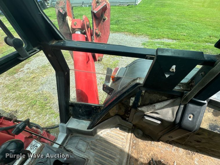 image for item EE7492 1996 Ford 555D backhoe