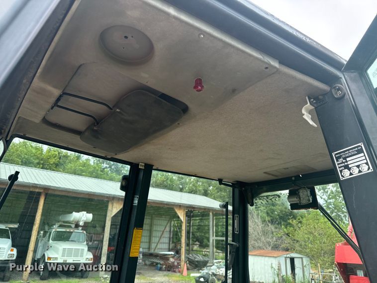 image for item EE7492 1996 Ford 555D backhoe