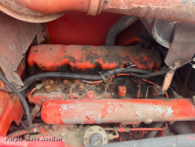 image for item EE7492 1996 Ford 555D backhoe