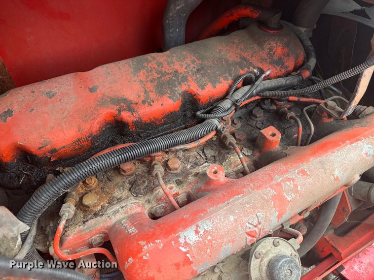 image for item EE7492 1996 Ford 555D backhoe