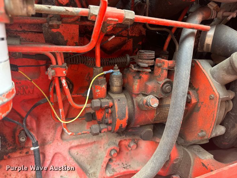 image for item EE7492 1996 Ford 555D backhoe