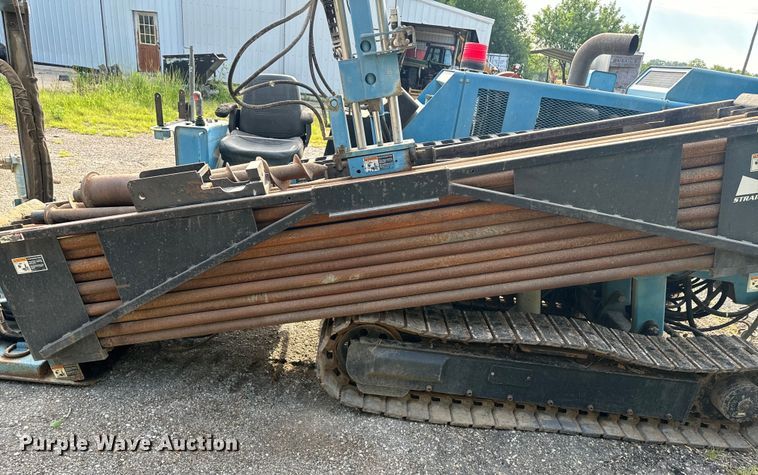 image for item EE7496 Straightline 2462 directional boring unit