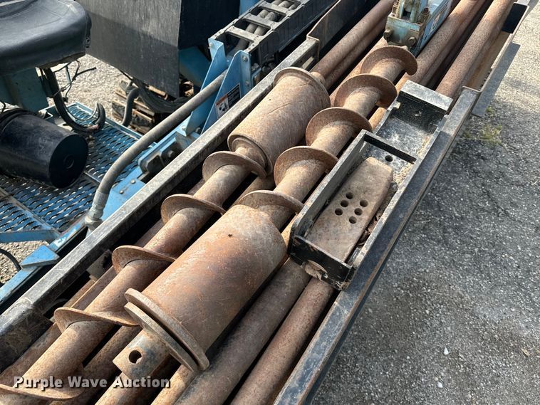 image for item EE7496 Straightline 2462 directional boring unit