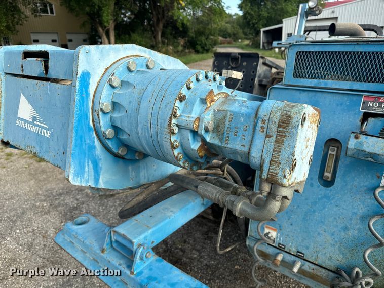 image for item EE7496 Straightline 2462 directional boring unit