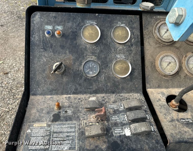 image for item EE7496 Straightline 2462 directional boring unit