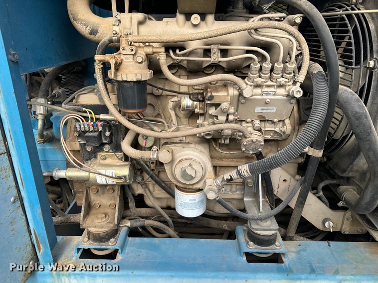 image for item EE7496 Straightline 2462 directional boring unit