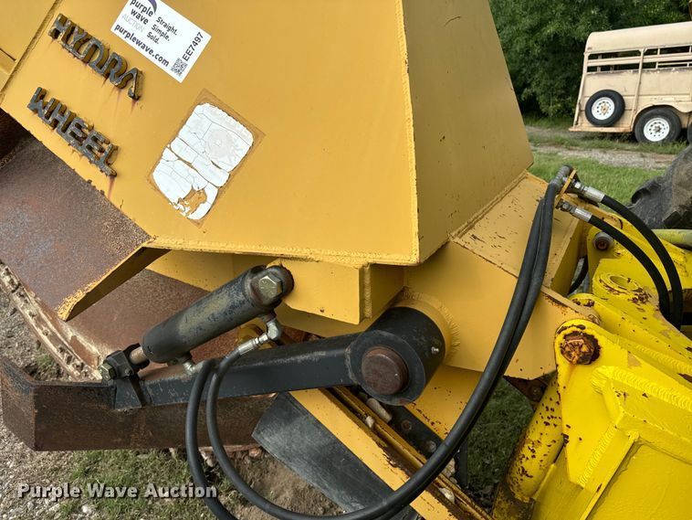 image for item EE7497 Hydra Wheel rock saw