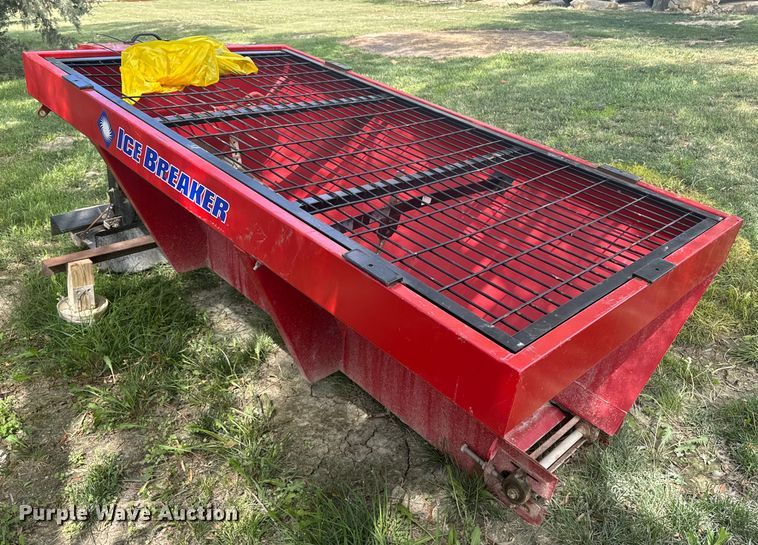 image for item EE7499 Western Icebreaker spreader