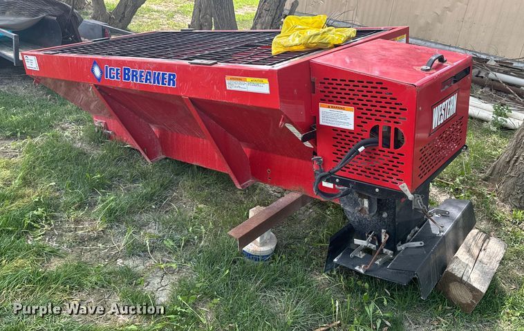 image for item EE7499 Western Icebreaker spreader