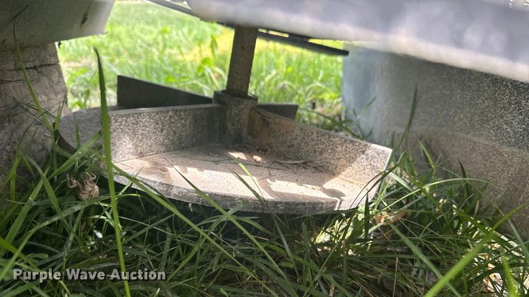 image for item EE7499 Western Icebreaker spreader