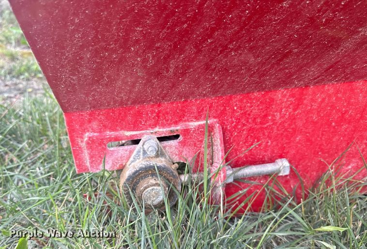 image for item EE7499 Western Icebreaker spreader