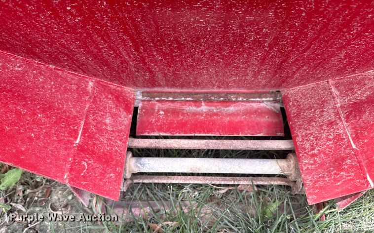 image for item EE7499 Western Icebreaker spreader