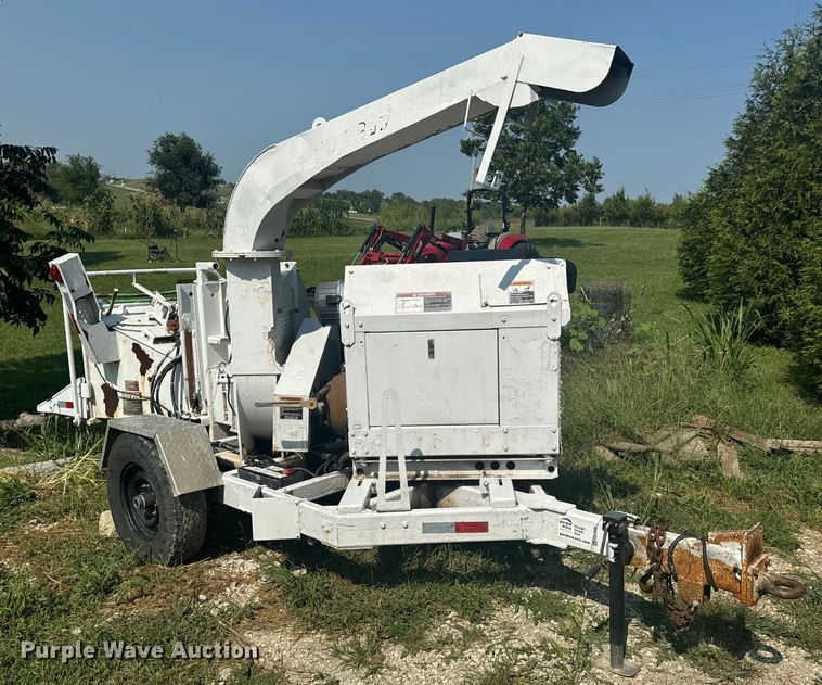 image for item EE7509 2011 Altec DC1317 wood chipper