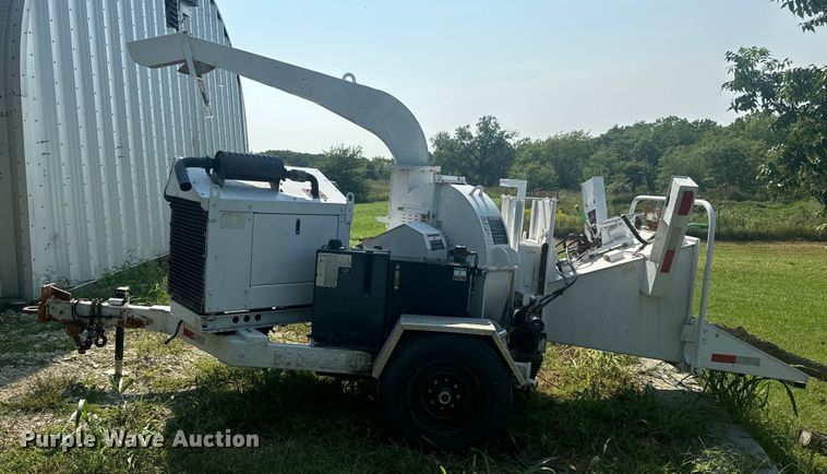 image for item EE7509 2011 Altec DC1317 wood chipper