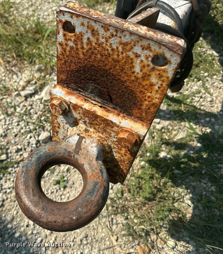 image for item EE7509 2011 Altec DC1317 wood chipper