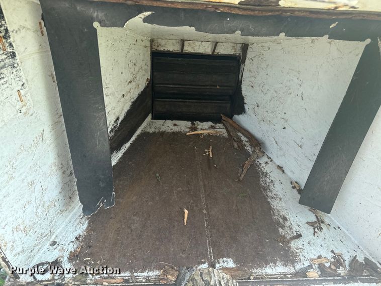 image for item EE7509 2011 Altec DC1317 wood chipper