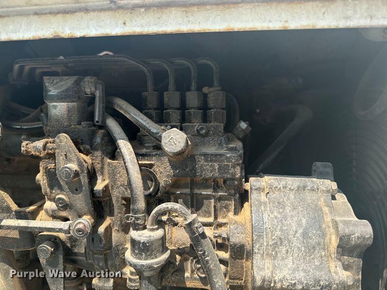 image for item EE7509 2011 Altec DC1317 wood chipper