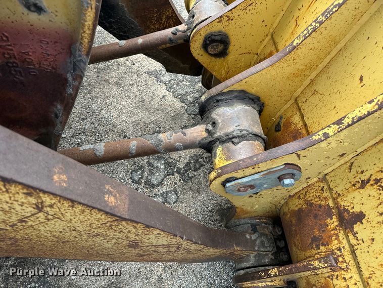 image for item EE7533 1979 Caterpillar 980C wheel loader