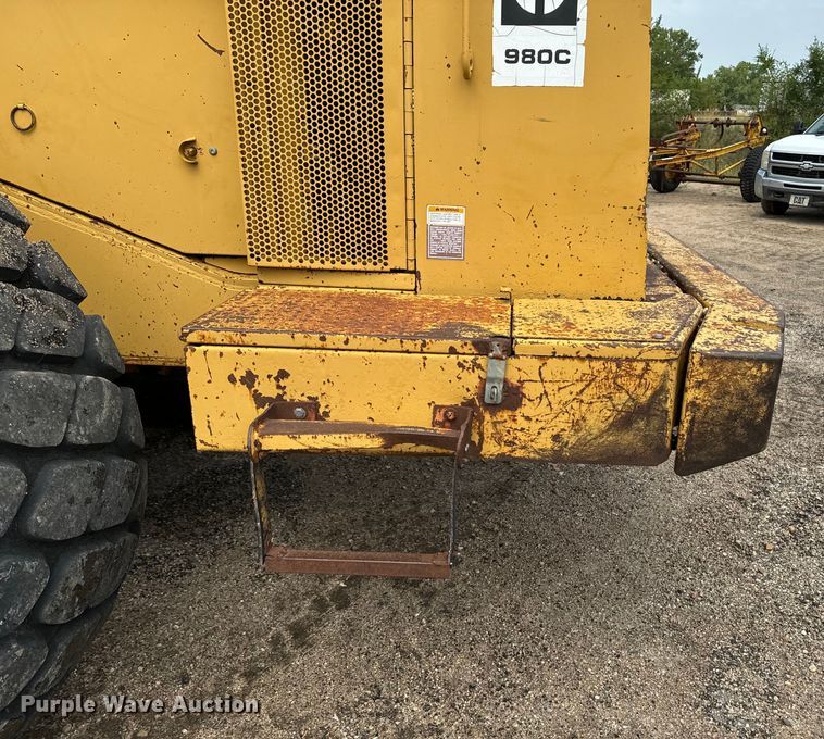 image for item EE7533 1979 Caterpillar 980C wheel loader
