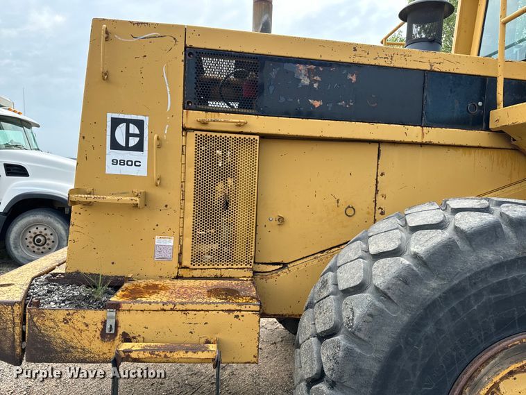 image for item EE7533 1979 Caterpillar 980C wheel loader
