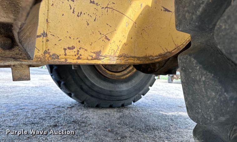 image for item EE7533 1979 Caterpillar 980C wheel loader