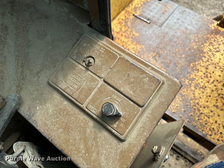 image for item EE7533 1979 Caterpillar 980C wheel loader