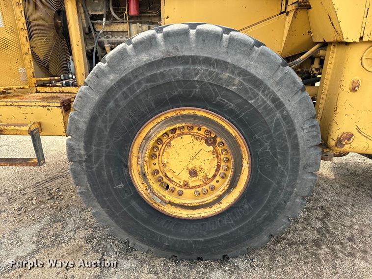 image for item EE7533 1979 Caterpillar 980C wheel loader