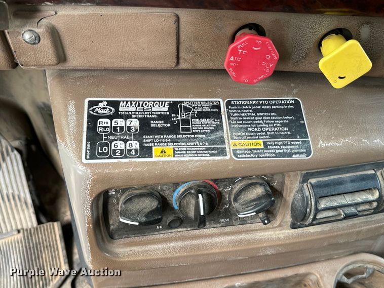 image for item EE7534 2005 Mack CV713 dump truck