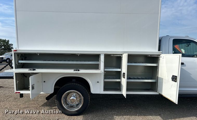 image for item EG0723 2012 Dodge Ram 5500HD utility / service truck