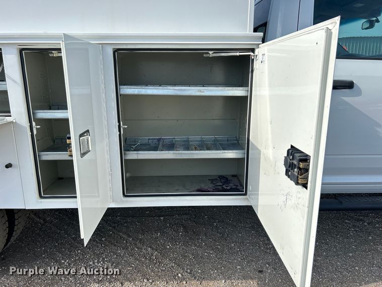 image for item EG0723 2012 Dodge Ram 5500HD utility / service truck