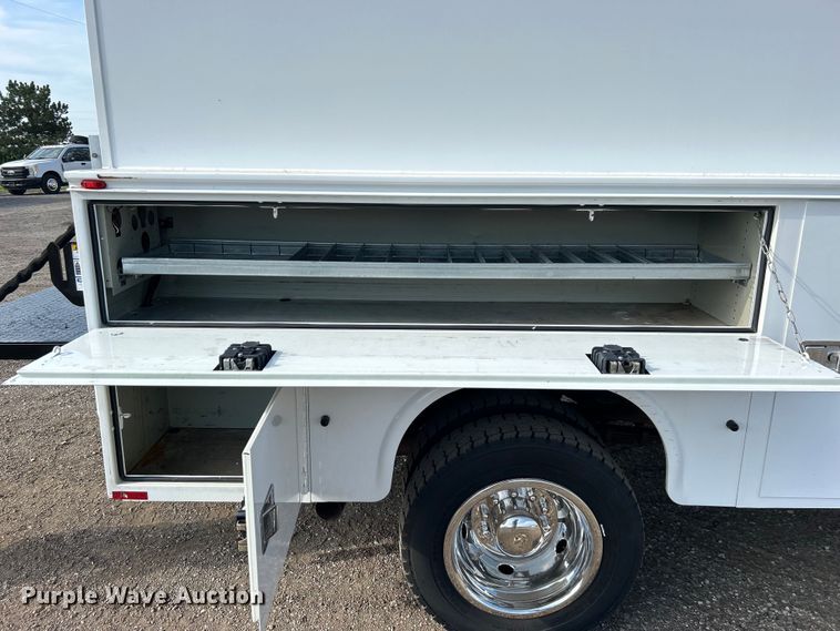 image for item EG0723 2012 Dodge Ram 5500HD utility / service truck