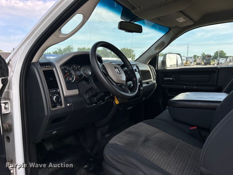 image for item EG0723 2012 Dodge Ram 5500HD utility / service truck