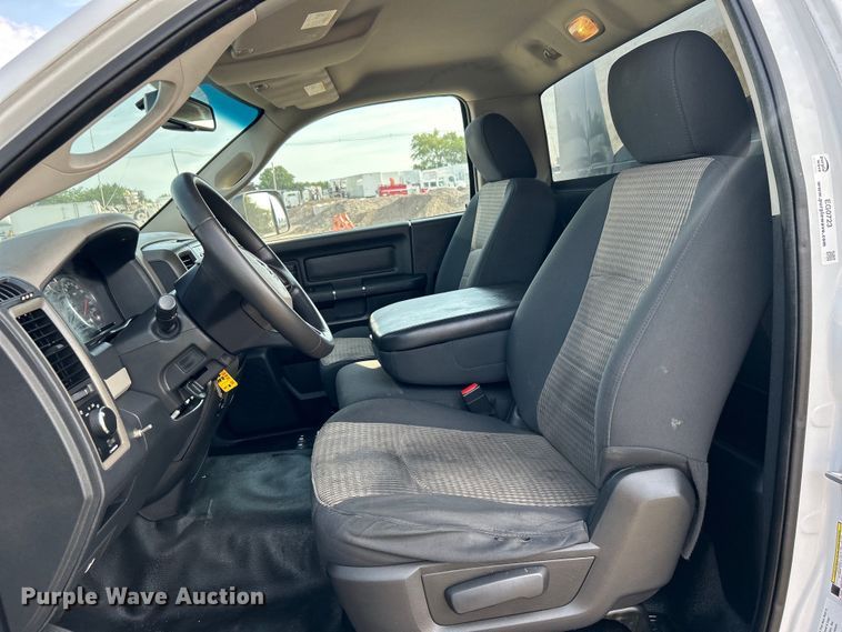 image for item EG0723 2012 Dodge Ram 5500HD utility / service truck